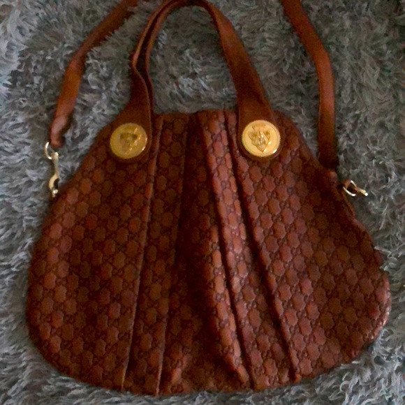 Rate and beautiful Gucci designer bag / purse! - Picture 2 of 16